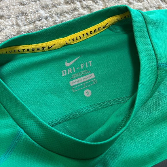 Nike Miler Short Sleeve Running Shirt - Livestrong Edition - Men’s Small - Picture 3 of 11